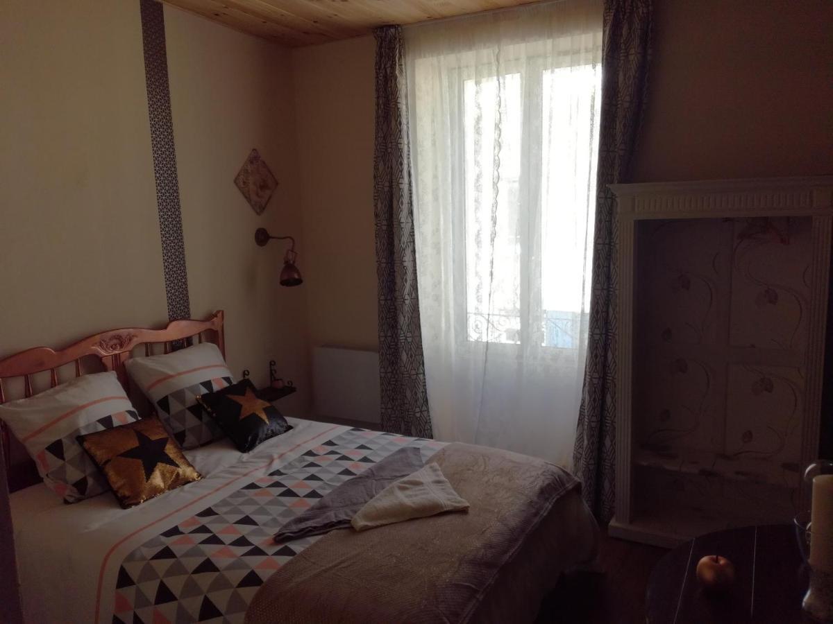 Chez Lorette Mauzé-sur-le-Mignon Buitenkant foto